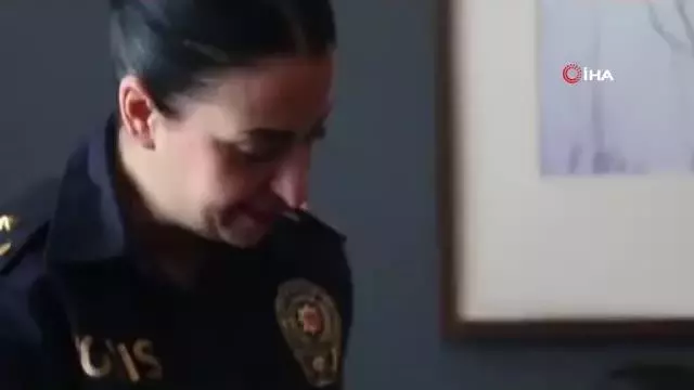 İstanbul Emniyet Müdürlüğü'nden 8 Mart Dünya Kadınlar günü için özel video çalışması İstanbul Emniyet Müdürlüğü'nden 8 Mart Dünya Kadınlar günü için özel video çalışması