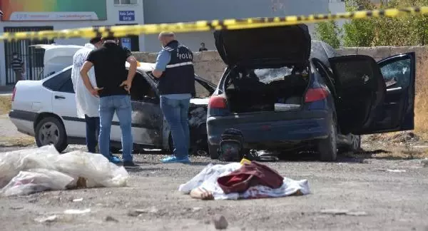 Kayseri'de 'töre cinayeti' davası sanıklarından 3'üne müebbet 1'ine 18 yıl Kayseri'de 'töre cinayeti' davası sanıklarından 3'üne müebbet 1'ine 18 yıl