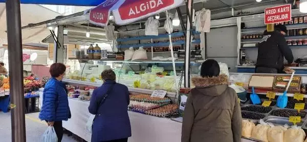 KOCAELİ Kocaeli'nde vaka artış hızı korkutuyor KOCAELİ Kocaeli'nde vaka artış hızı korkutuyor