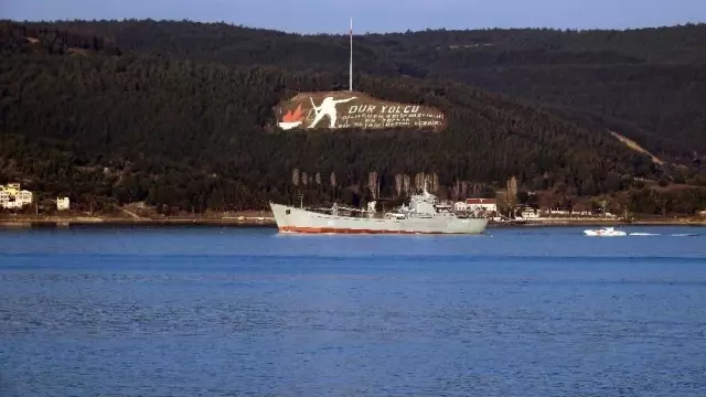 Son dakika haber: Rus savaş gemisi 'Saratov' Çanakkale Boğazı'ndan geçti Son dakika haber: Rus savaş gemisi 'Saratov' Çanakkale Boğazı'ndan geçti