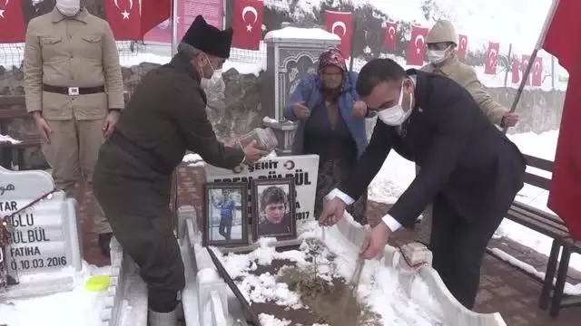 Son Dakika | Şehit Eren Bülbül'ün annesi 8 Mart Dünya Kadınlar Günü'nde unutulmadı Son Dakika | Şehit Eren Bülbül'ün annesi 8 Mart Dünya Kadınlar Günü'nde unutulmadı