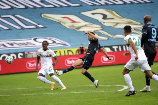 Süper Lig: Trabzonspor: 1 - Aytemiz Alanyaspor: 3 (Maç sonucu) Süper Lig: Trabzonspor: 1 - Aytemiz Alanyaspor: 3 (Maç sonucu)