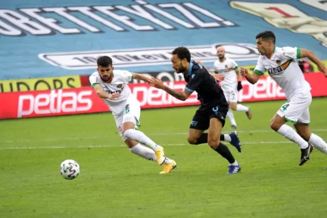 Süper Lig: Trabzonspor: 1 - Aytemiz Alanyaspor: 3 (Maç sonucu) Süper Lig: Trabzonspor: 1 - Aytemiz Alanyaspor: 3 (Maç sonucu)