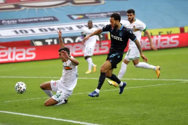 Süper Lig: Trabzonspor: 1 - Aytemiz Alanyaspor: 3 (Maç sonucu) Süper Lig: Trabzonspor: 1 - Aytemiz Alanyaspor: 3 (Maç sonucu)