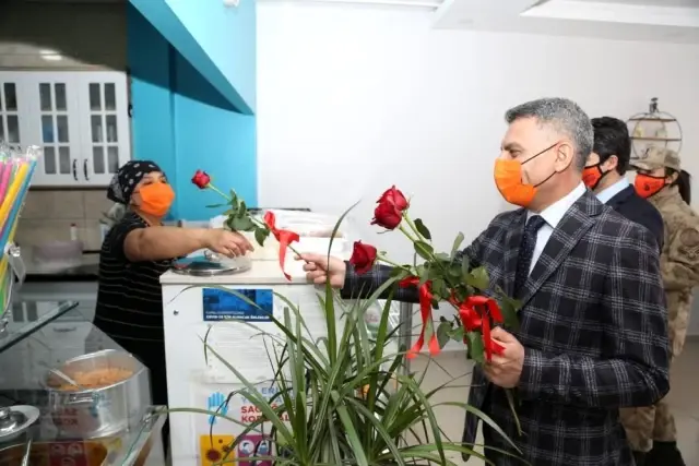 Tunceli'de Dünya Kadınlar Günü etkinliği Tunceli'de Dünya Kadınlar Günü etkinliği
