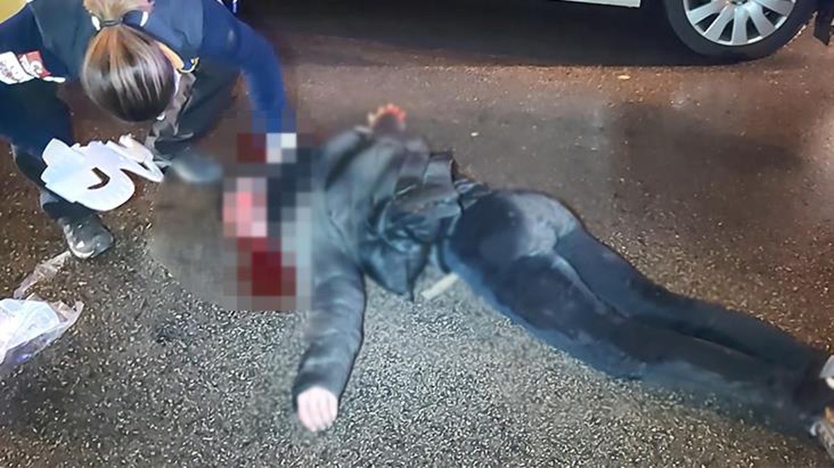 Uyuşturucunun etkisi altındaki genç, seyir halindeki otomobilin önüne atladı