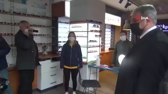 Vali Şıldak'tan sanayi kuruluşlarına uyarı Vali Şıldak'tan sanayi kuruluşlarına uyarı