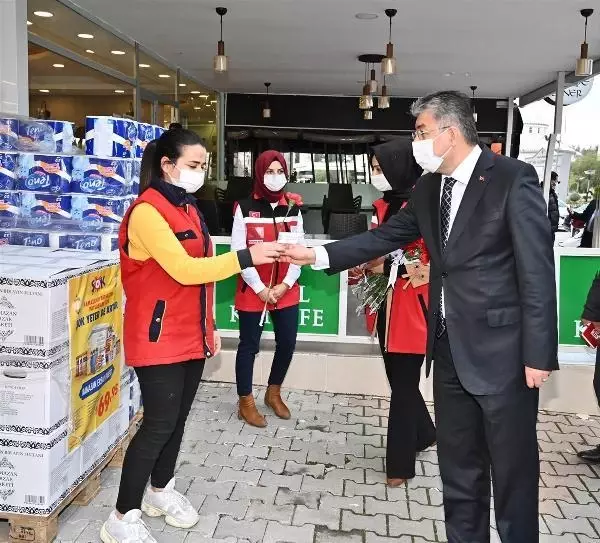 Vali Yılmaz: Koronavirüsü ilimizden söküp atmak istiyoruz Vali Yılmaz: Koronavirüsü ilimizden söküp atmak istiyoruz