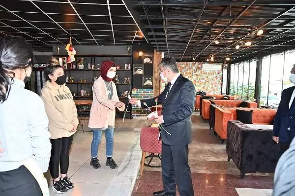 Vali Yılmaz: Koronavirüsü ilimizden söküp atmak istiyoruz Vali Yılmaz: Koronavirüsü ilimizden söküp atmak istiyoruz