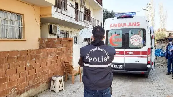 Yalnız yaşadığı evinde kendisini iple astı Yalnız yaşadığı evinde kendisini iple astı