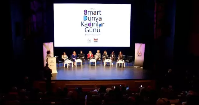 - Zeytinburnu'nda ' Kadınım, Güçlüyüm' paneli düzenlendi - Zeytinburnu'nda ' Kadınım, Güçlüyüm' paneli düzenlendi