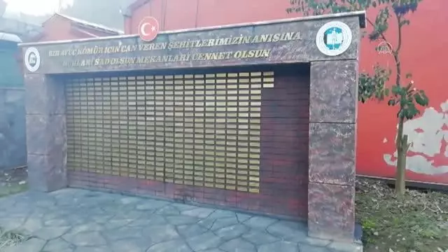 ZONGULDAK - Armutçuk'taki grizu faciasının 38. yılında hayatını kaybedenler anıldı