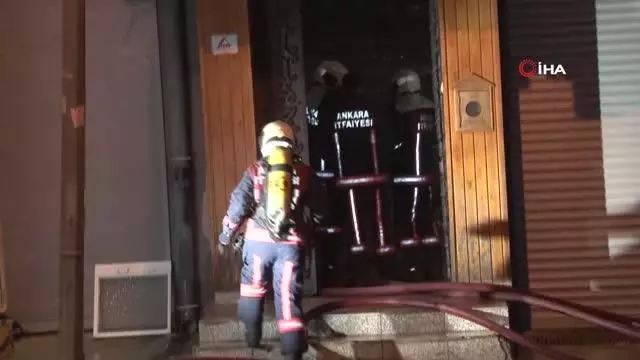 Ankara'da mobilya atölyesinde yangın çıktı Ankara'da mobilya atölyesinde yangın çıktı