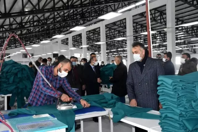 - Bitlis'teki huzur ortamı yatırımcıların önünü açıyor - Bitlis'teki huzur ortamı yatırımcıların önünü açıyor