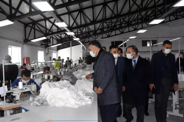 - Bitlis'teki huzur ortamı yatırımcıların önünü açıyor - Bitlis'teki huzur ortamı yatırımcıların önünü açıyor