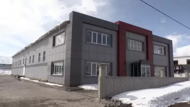 Son Dakika | Bitlis Valisi Çağatay, terörün problem olmaktan çıkarıldığını söyledi Son Dakika | Bitlis Valisi Çağatay, terörün problem olmaktan çıkarıldığını söyledi