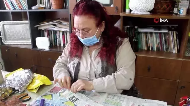 Çevreci öğretmen atıkları sanat eserine dönüştürüyor Çevreci öğretmen atıkları sanat eserine dönüştürüyor