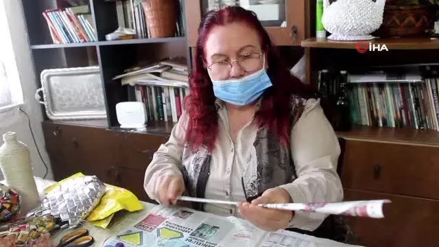 Çevreci öğretmen atıkları sanat eserine dönüştürüyor Çevreci öğretmen atıkları sanat eserine dönüştürüyor