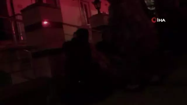 İstanbul Çekmeköy'de 12 saattir kayıp 2 kardeş su kuyusunda ölü bulundu İstanbul Çekmeköy'de 12 saattir kayıp 2 kardeş su kuyusunda ölü bulundu