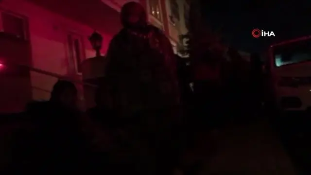 İstanbul Çekmeköy'de 12 saattir kayıp 2 kardeş su kuyusunda ölü bulundu İstanbul Çekmeköy'de 12 saattir kayıp 2 kardeş su kuyusunda ölü bulundu