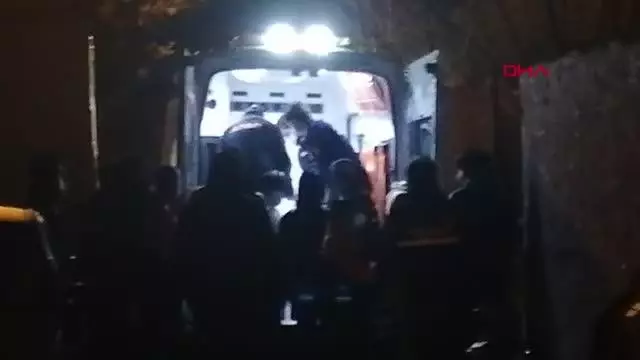 Son dakika haber! Çekmeköy'de kaybolan iki kardeş suyla dolan asansör boşluğunda ölü bulundu(1) Son dakika haber! Çekmeköy'de kaybolan iki kardeş suyla dolan asansör boşluğunda ölü bulundu(1)