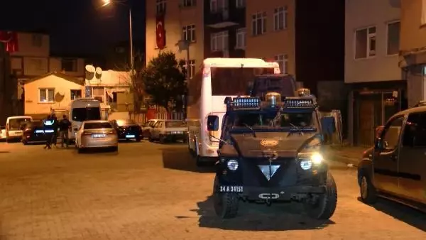 İSTANBUL'DA 3 İLÇEDE UYUŞTURUCU OPERASYONU İSTANBUL'DA 3 İLÇEDE UYUŞTURUCU OPERASYONU