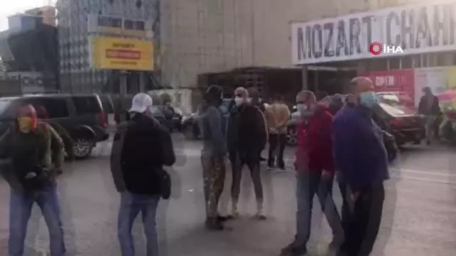 - Lübnan'da ekonomik kriz, protestocuları yine sokaklara döktü - Lübnan'da ekonomik kriz, protestocuları yine sokaklara döktü