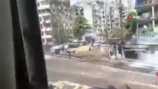 - Myanmar'daki gösterilerde 2 kişi öldü, iş yerleri kapandı - Myanmar'daki gösterilerde 2 kişi öldü, iş yerleri kapandı