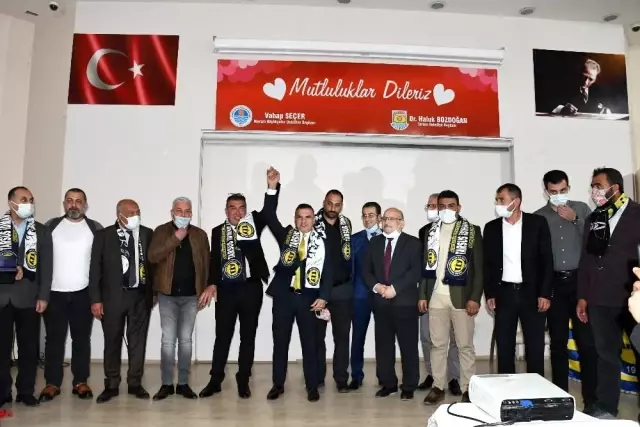 Tarsus İdman Yurdu'nda Kırbıyık başkan oldu Tarsus İdman Yurdu'nda Kırbıyık başkan oldu