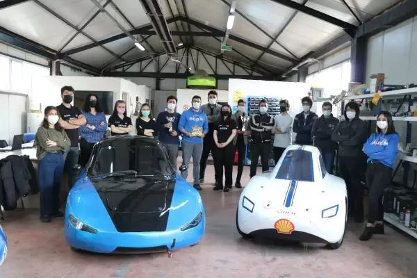 yangindan kurtardiklari araci gelistirip biri 13979455 o