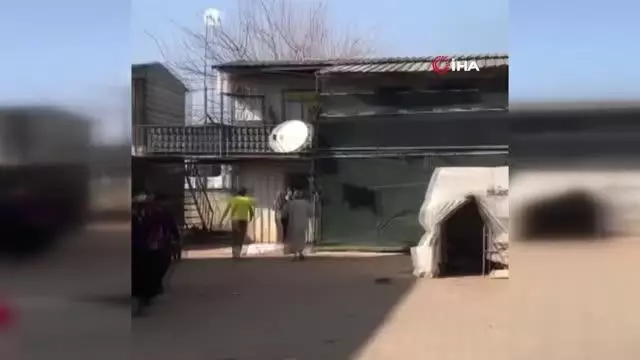 Son dakika haberi! Antalya'da sera işçilerinin kaldığı barakalarda ağalatan yangın Son dakika haberi! Antalya'da sera işçilerinin kaldığı barakalarda ağalatan yangın