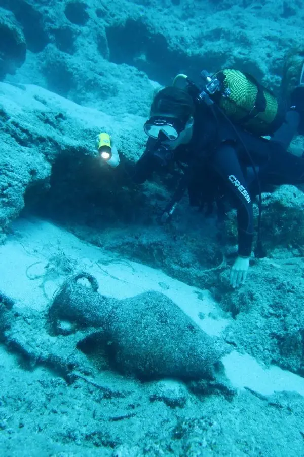 ANTALYA Arkeologlar, su altında 17 işaretle yeni bir dil geliştirdi