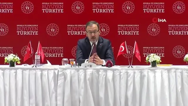 Bakan Kasapoğlu: 'Kulüplerin finansal durumundan yöneticiler sorumlu olacak' -1- Bakan Kasapoğlu: 'Kulüplerin finansal durumundan yöneticiler sorumlu olacak' -1-