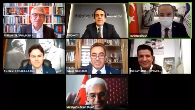 Başkan Böcek: 'Büyükşehir yasası, kırsalda yaşamanın maliyetini artırdı' Başkan Böcek: 'Büyükşehir yasası, kırsalda yaşamanın maliyetini artırdı'