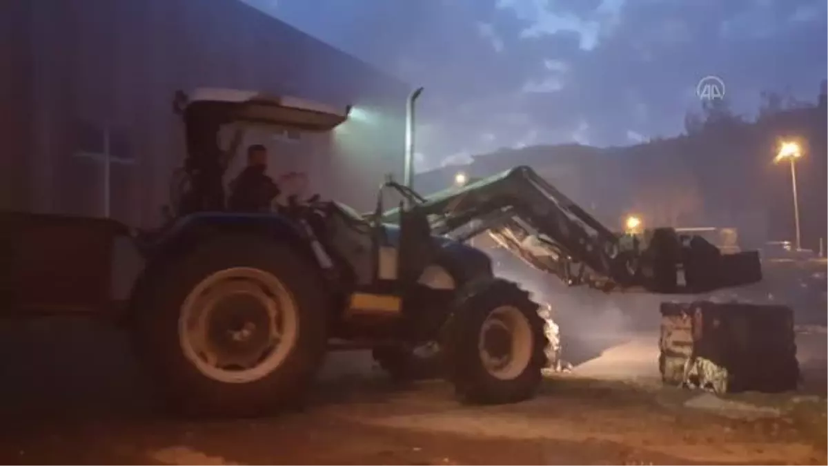 Çırçır fabrikası deposunda yangın