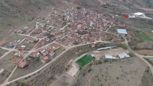 Eskişehir'de pozitif vakaların arttığı mahalle karantinaya alındı Eskişehir'de pozitif vakaların arttığı mahalle karantinaya alındı