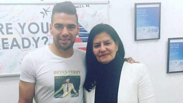 Falcao'nun annesi Carmenza Zarate: Oğlum penaltıyı atmaya giderken bacaklarım titriyordu
