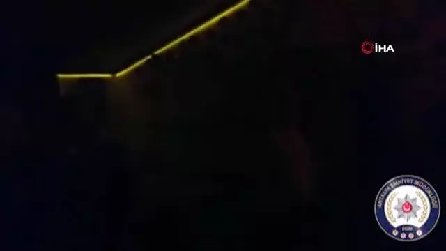 Son dakika haberi... Kısıtlamada eğlenceye polisten ağır fatura Son dakika haberi... Kısıtlamada eğlenceye polisten ağır fatura