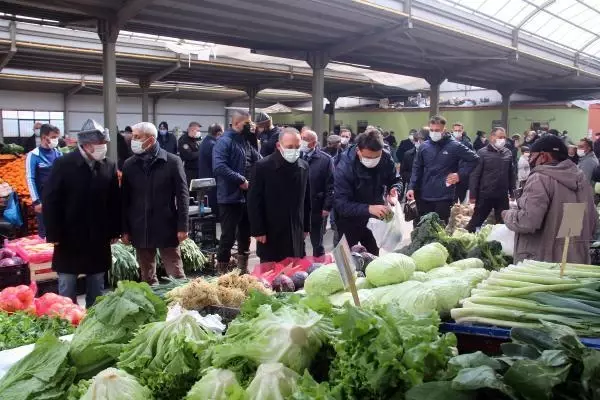 Son dakika! Ardahan'da bir köy karantinaya alındı, ekipler vaka sayılarının düşmesi için görevde