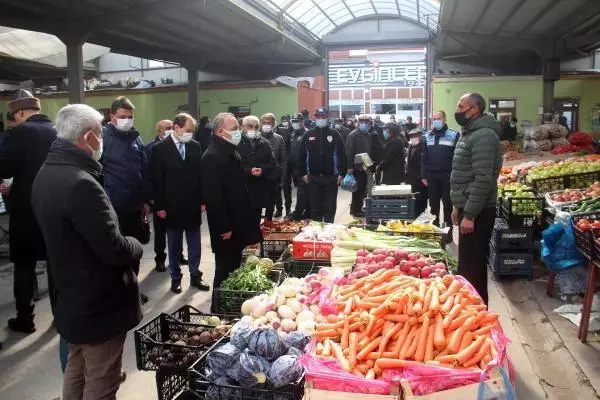 Son dakika! Ardahan'da bir köy karantinaya alındı, ekipler vaka sayılarının düşmesi için görevde