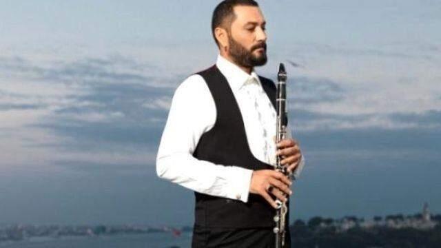 Hüsnü Şenlendirici evli mi? Hüsnü Şenlendirici evli mi?