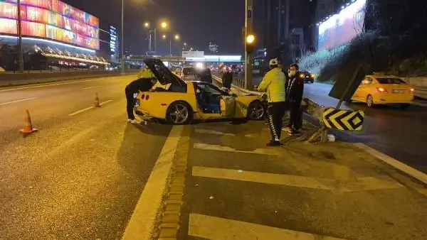 Milyonluk aracıyla kaza yapan sürücü önce olay yerinden kaçtı, ardından geri gelip Her gün haberlerdeyiz dedi