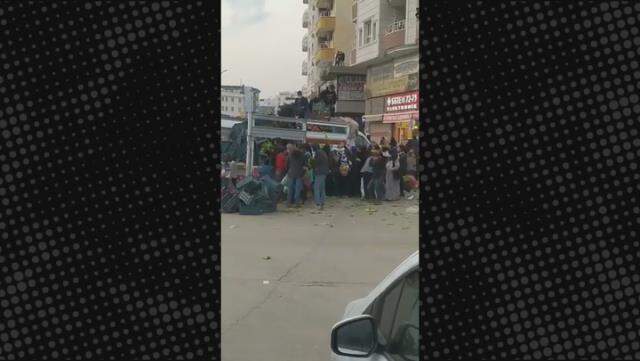 Kaş yapalım derken göz çıkardılar! Yardım organizasyonunda utandıran görüntüler