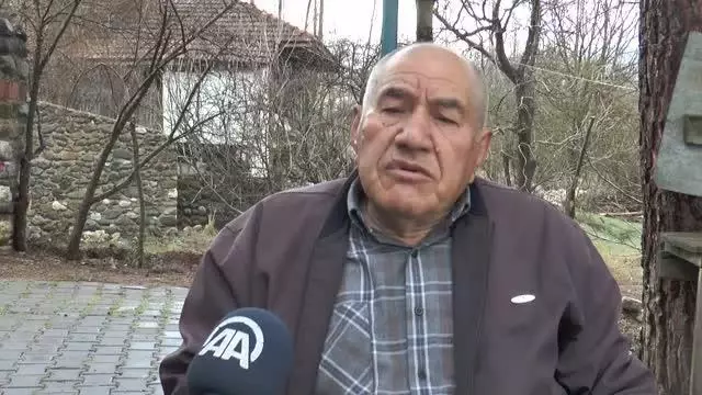 Son dakika haberi: Şehit olduğunu sandıkları dedelerinden kalan mirasla şaşkınlık yaşadılar Son dakika haberi: Şehit olduğunu sandıkları dedelerinden kalan mirasla şaşkınlık yaşadılar
