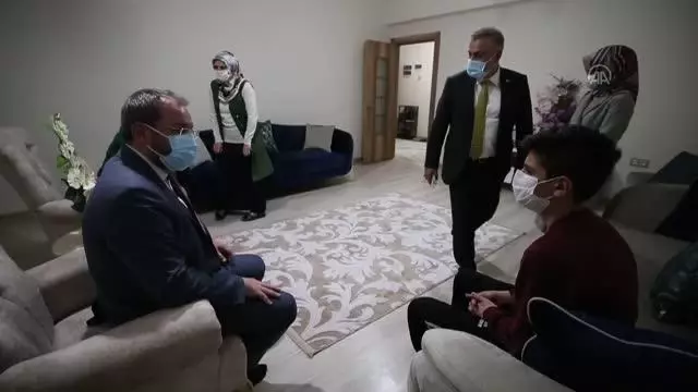 TBMM Depreme Karşı Alınabilecek Önlemleri Araştırma Komisyonu üyeleri incelemelerde bulundu TBMM Depreme Karşı Alınabilecek Önlemleri Araştırma Komisyonu üyeleri incelemelerde bulundu
