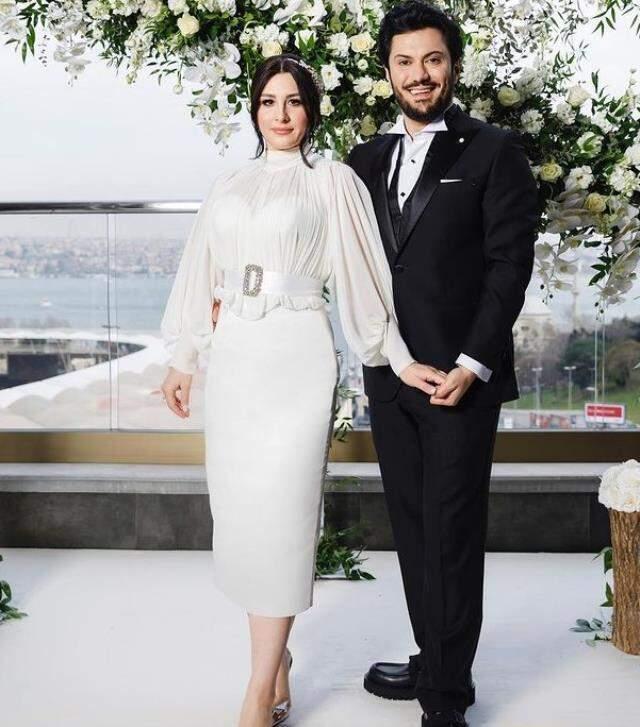 Yasemin Sakallıoğlu kimdir? Yasemin Sakallıoğlu hayatı ve biyografisi! Yasemin Sakallıoğlu kaç yaşında, nereli?