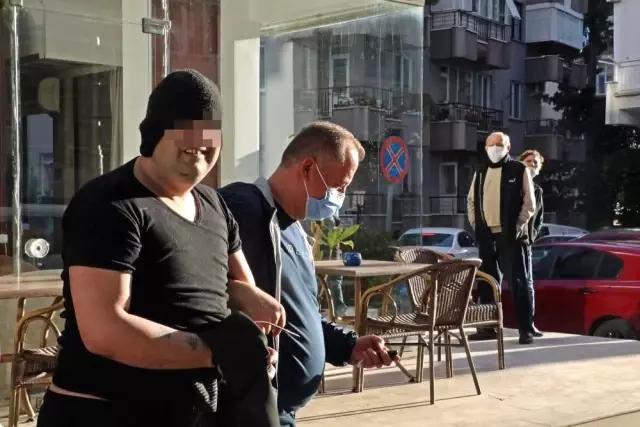 Antalya'da Özel Harekat Polisi destekli sinirli müşteri operasyonu Antalya'da Özel Harekat Polisi destekli sinirli müşteri operasyonu