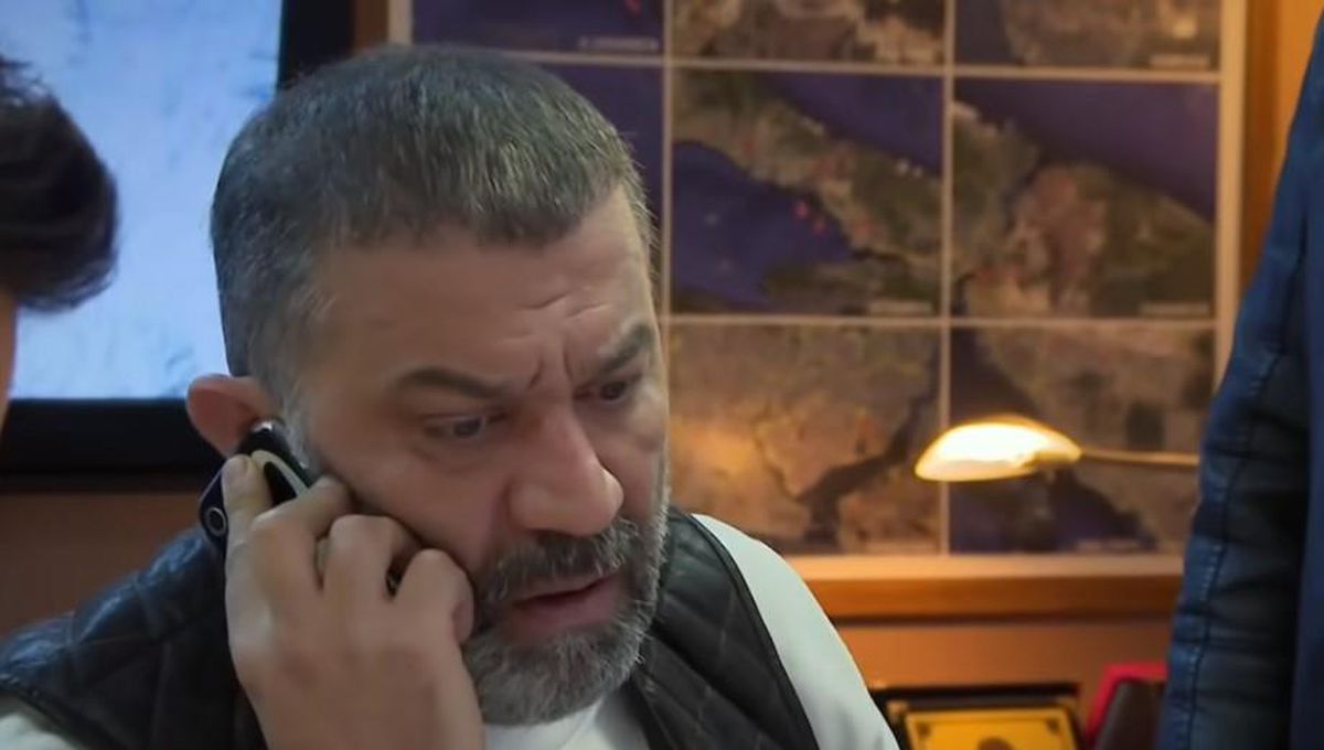 Arka Sokaklar 582. bölüm fragmanı çıktı mı? Arka Sokaklar 582. bölüm fragmanı izle! Arka Sokak full HD yeni bölüm izle!