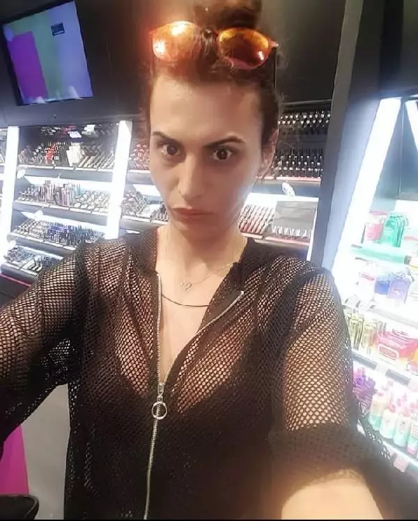Başına sert cisimle vurularak öldürülen trans bireyin cesedi çekyat içinde bulundu Başına sert cisimle vurularak öldürülen trans bireyin cesedi çekyat içinde bulundu
