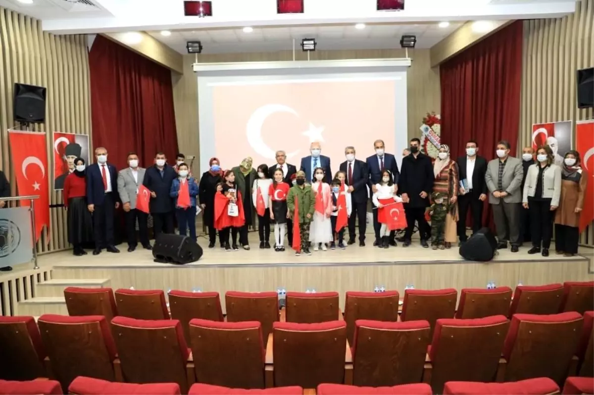 battalgazi belediyesi nden istiklal marsi okuma yarismasi